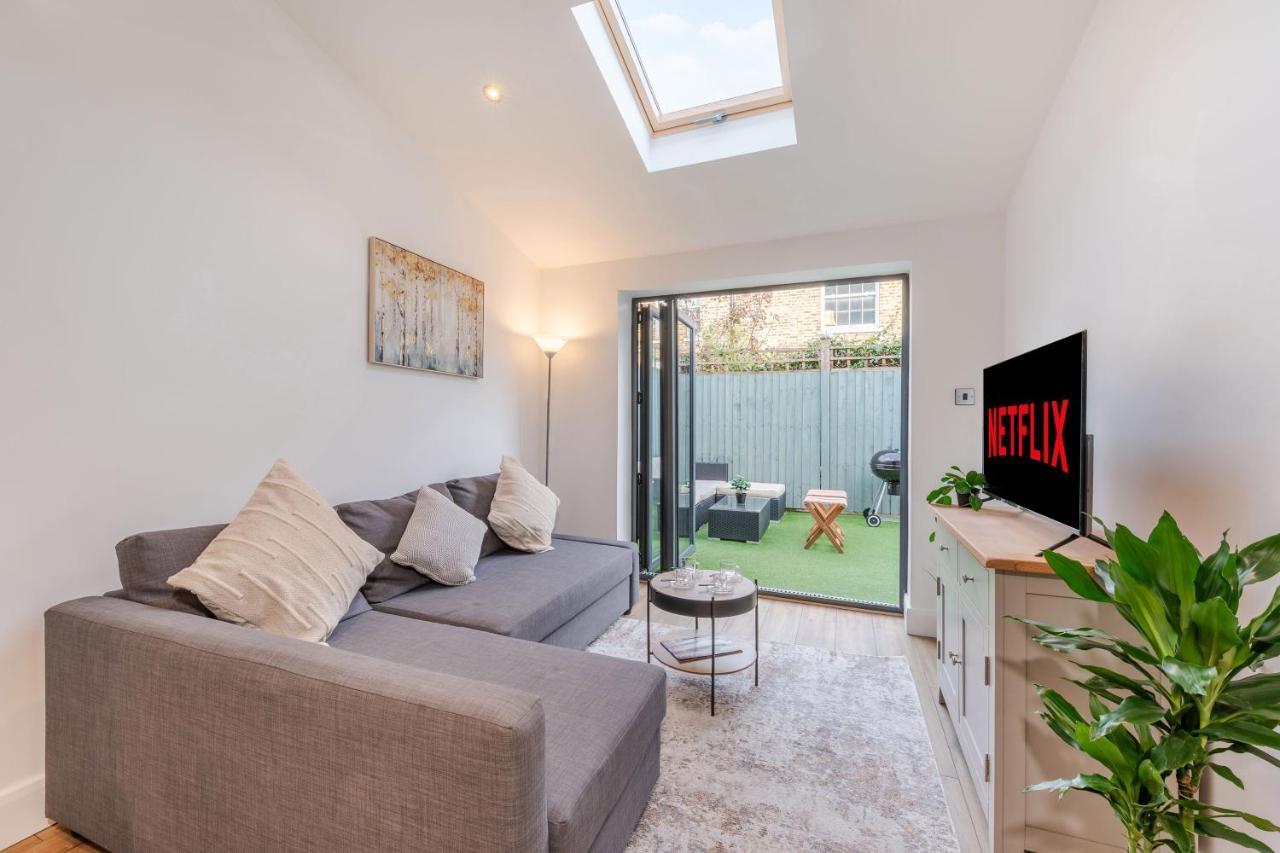 Three-Bedroom Bliss In London Town Exterior foto